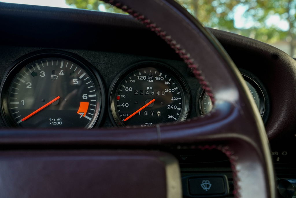 Porsche 911 Carrera 3.2