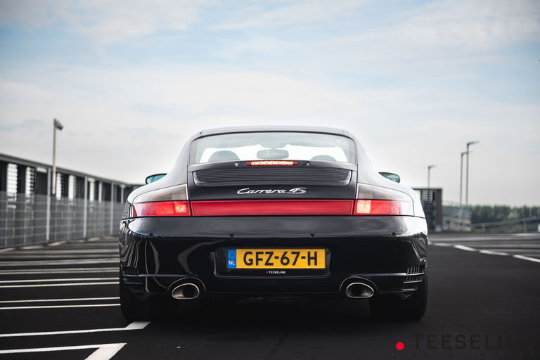 Porsche 996 Carrera 4S