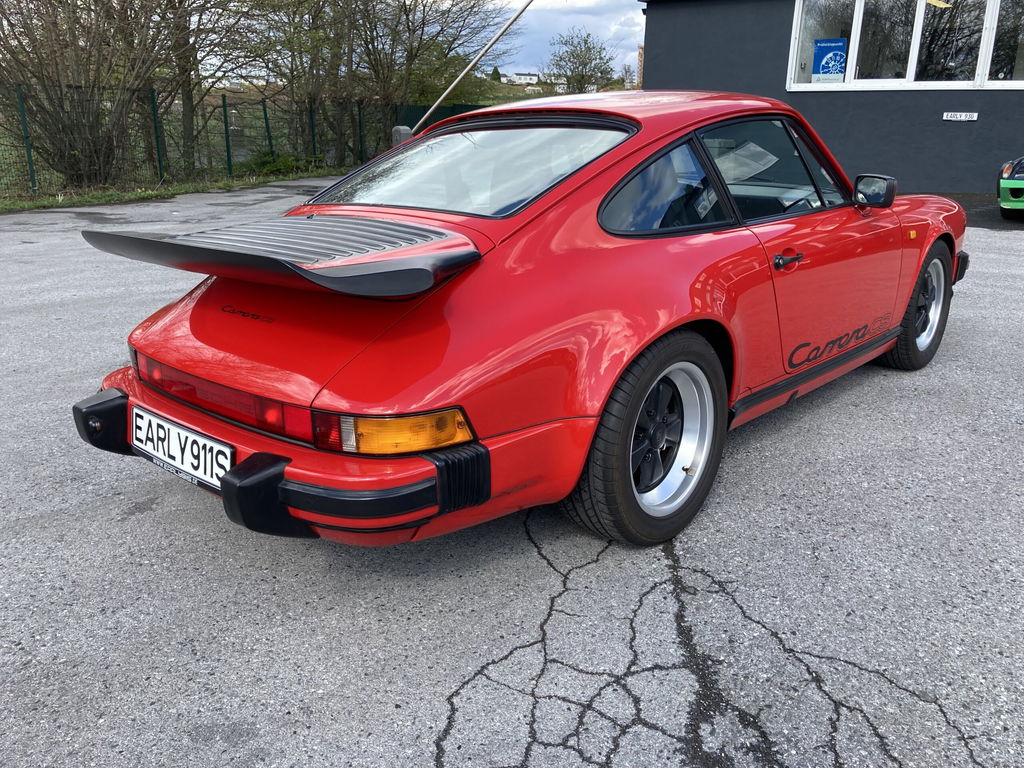Porsche 911 Carrera 3.2 Clubsport