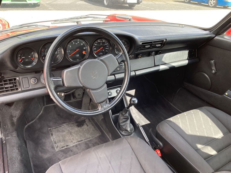 Porsche 911 Carrera 3.2 Clubsport