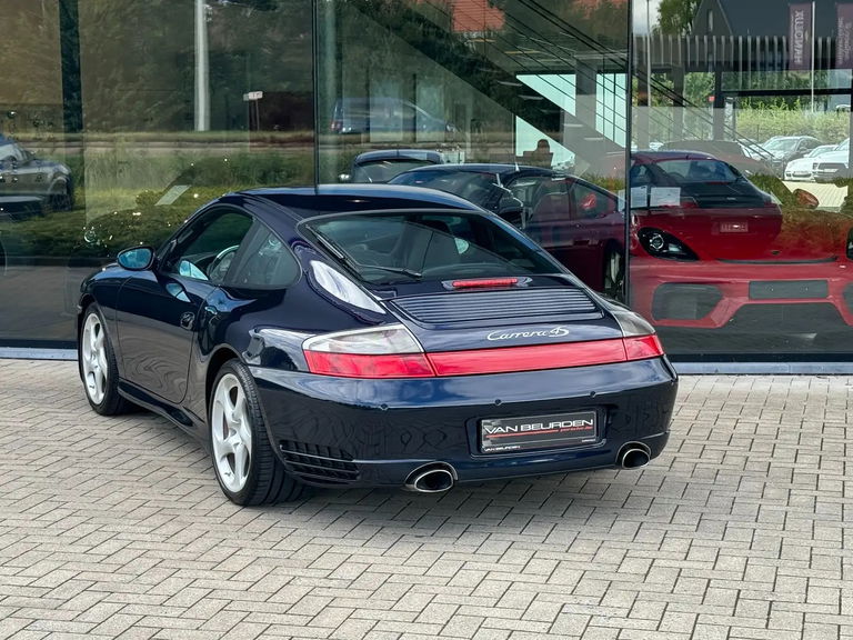 Porsche 996 Carrera 4S