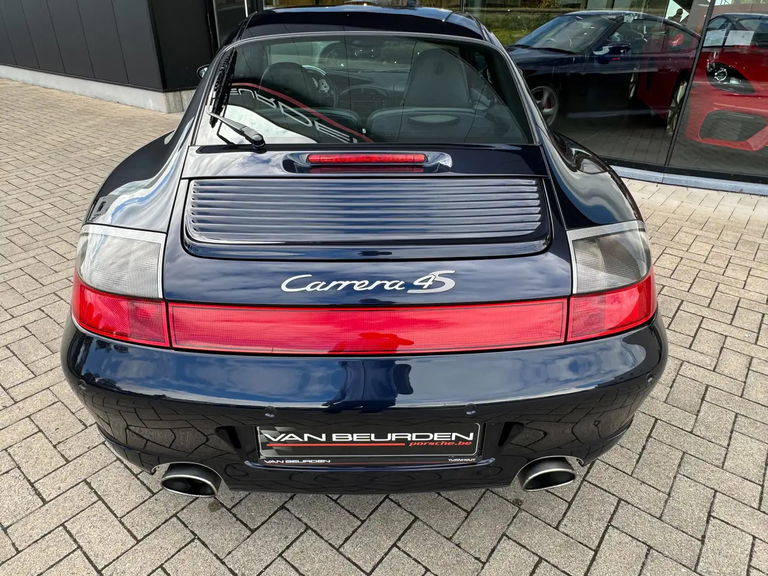 Porsche 996 Carrera 4S