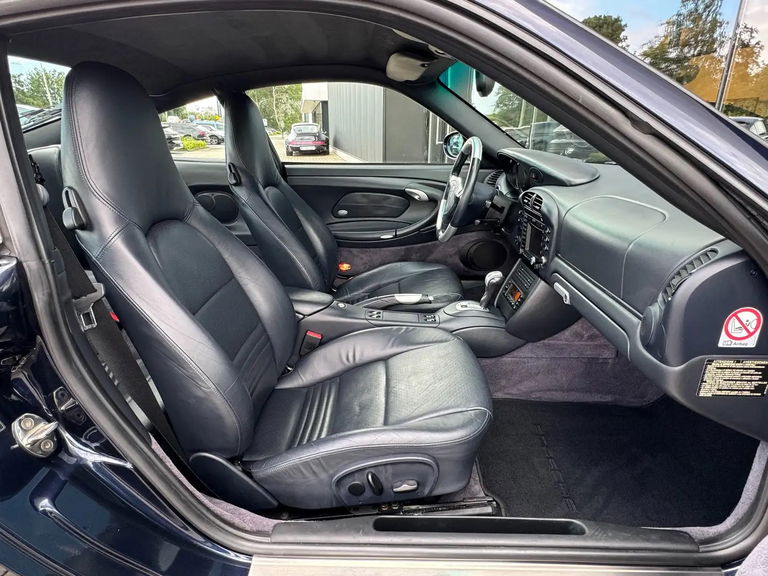 Porsche 996 Carrera 4S