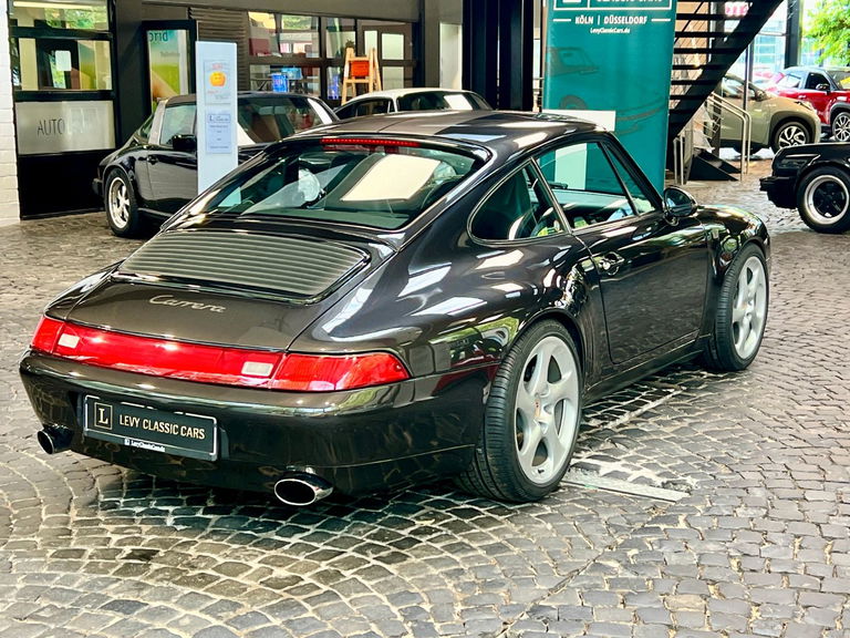 Porsche 993 Carrera