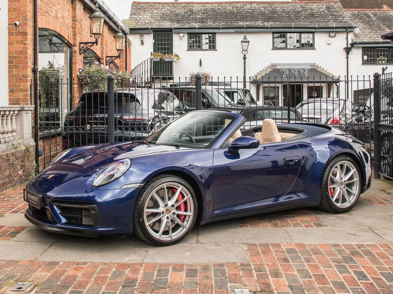 Porsche 992 Carrera GTS