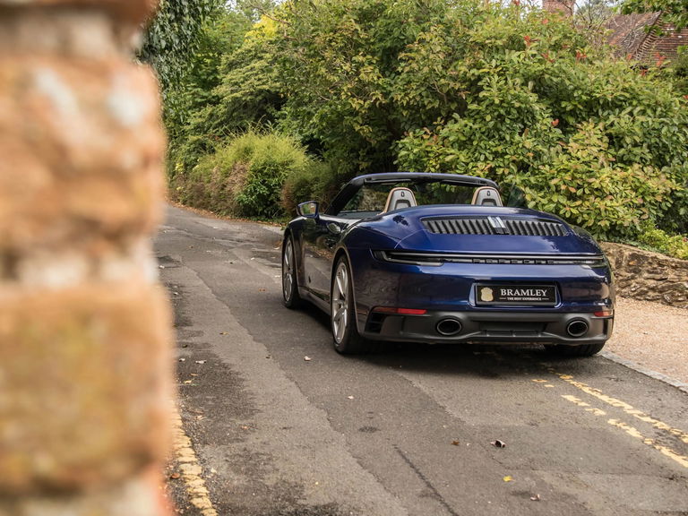 Porsche 992 Carrera GTS