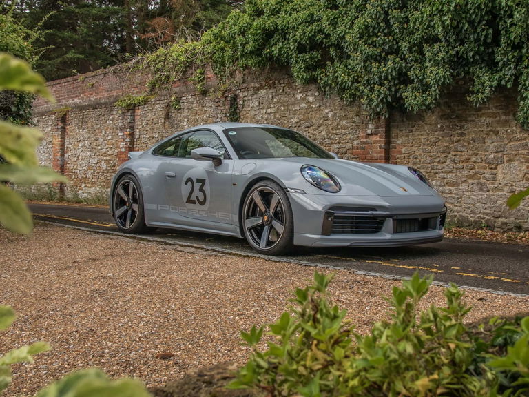 Porsche 992 Sport Classic
