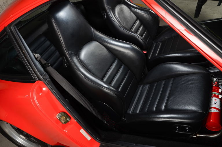 Porsche 911 Carrera 3.2 (US)