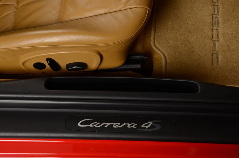 Porsche 996 Carrera 4S