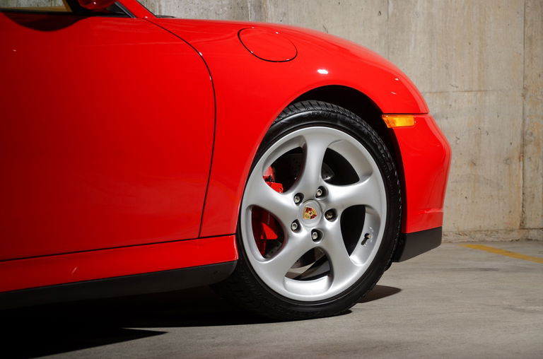 Porsche 996 Carrera 4S