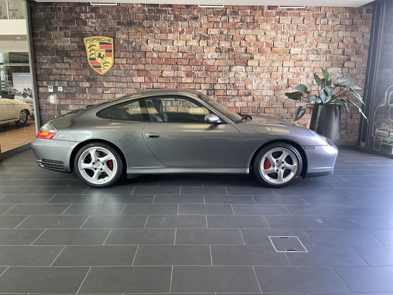 Porsche 996 Carrera 4S