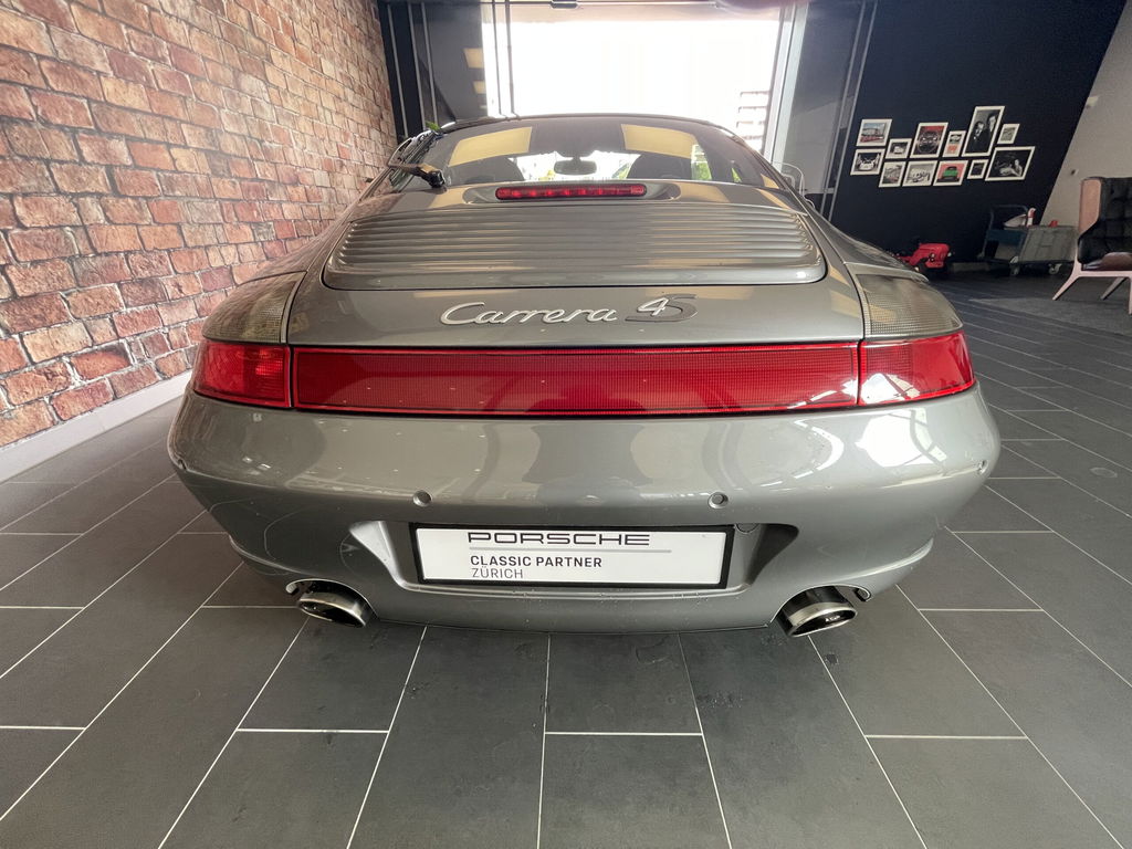 Porsche 996 Carrera 4S
