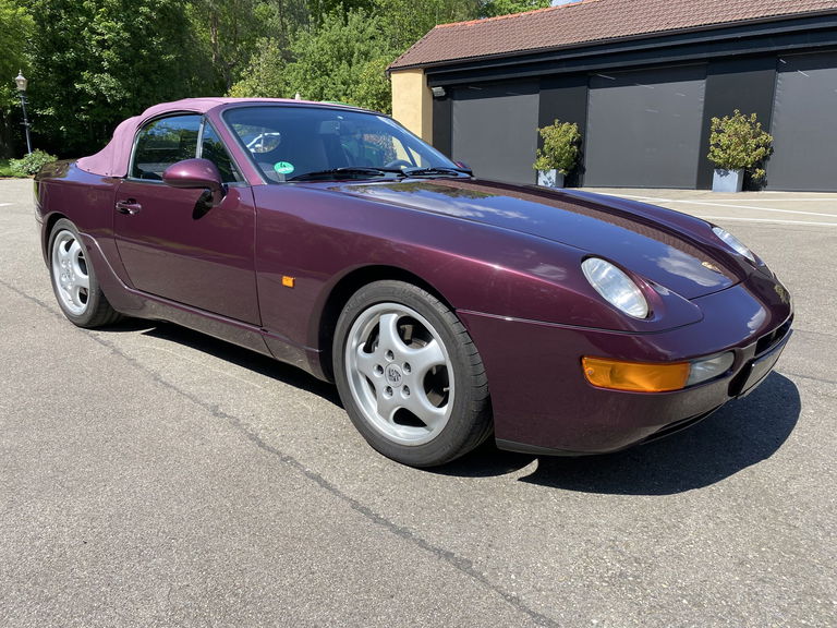 Porsche 968