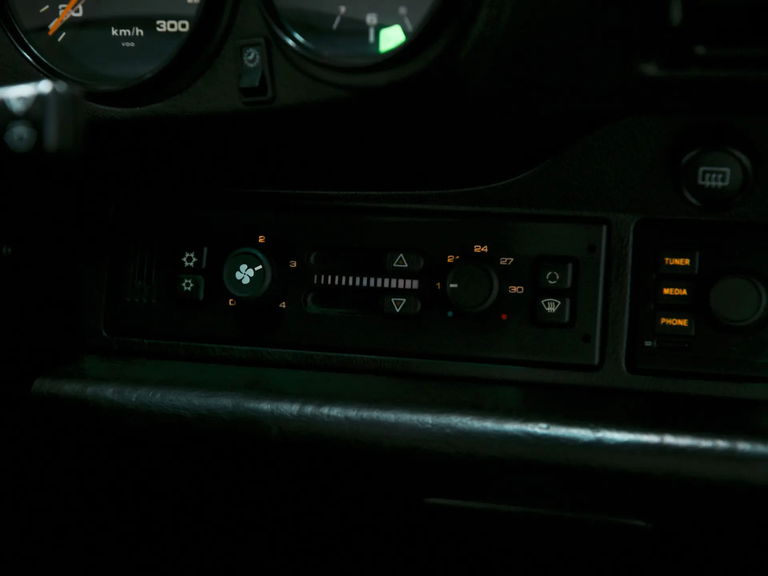 Porsche 993 Carrera 4S