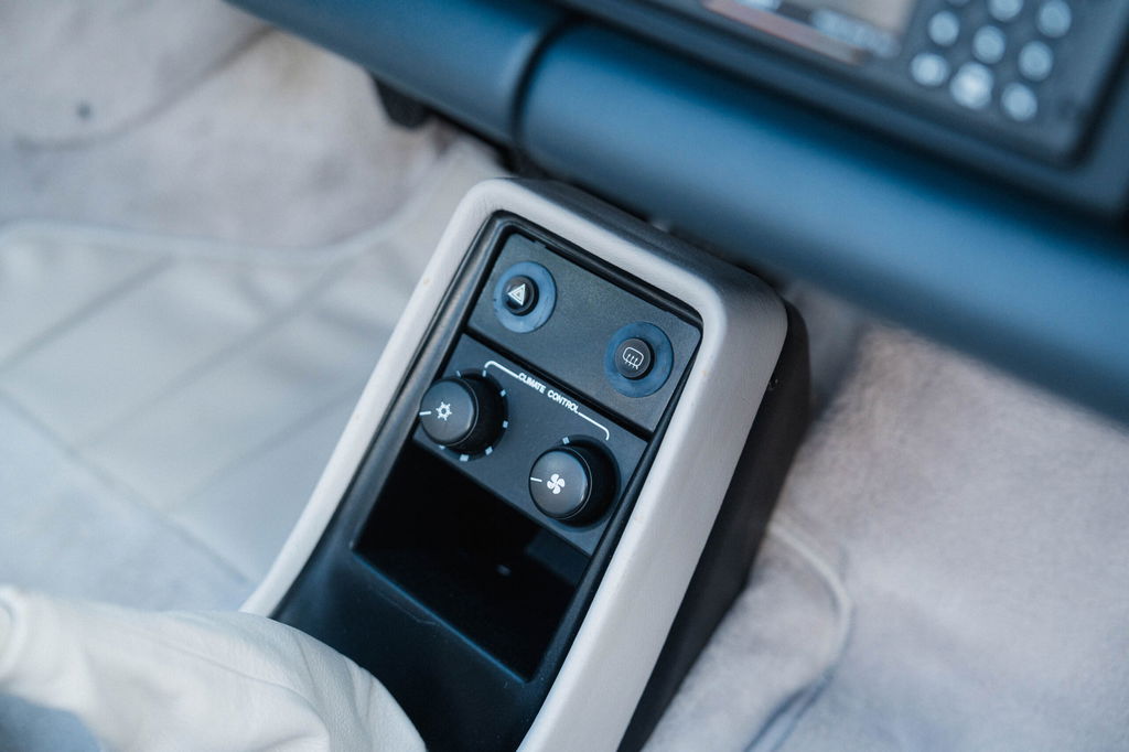 Porsche 911 Carrera 3.2 Speedster