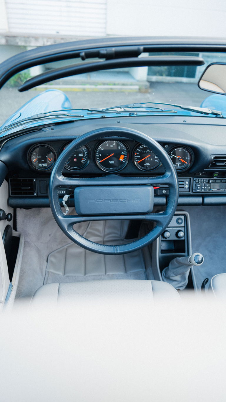 Porsche 911 Carrera 3.2 Speedster