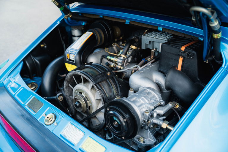 Porsche 911 Carrera 3.2 Speedster