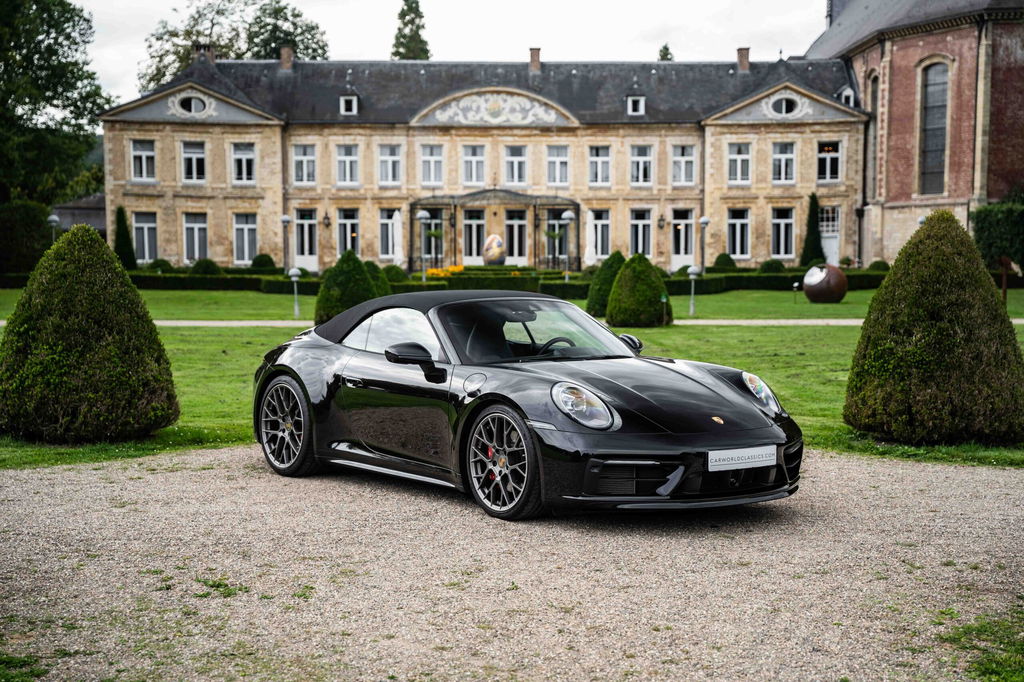 Porsche 992 Carrera S
