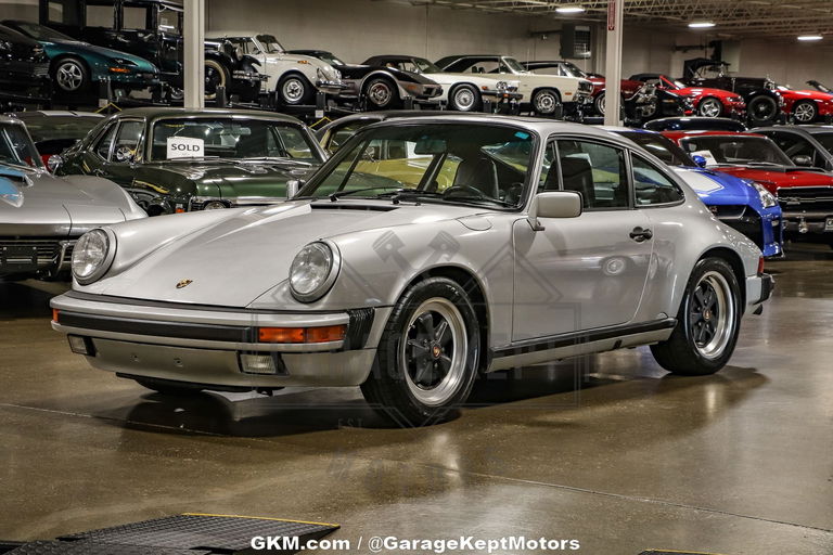 Porsche 911 Carrera 3.2 (US)