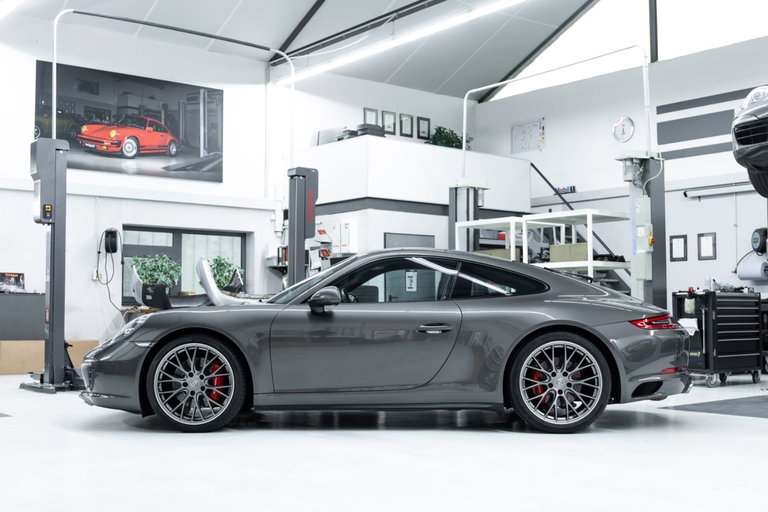 Porsche 991.2 Carrera 4S