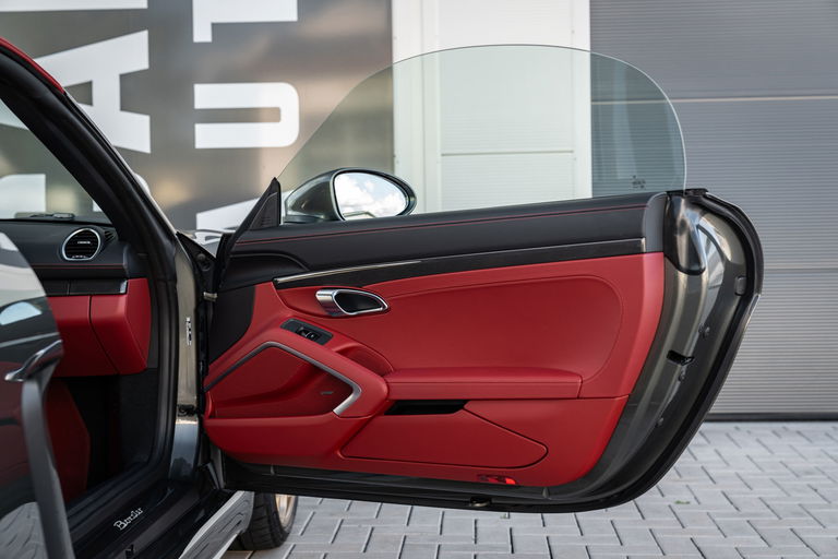 Porsche 718 Boxster Style Edition