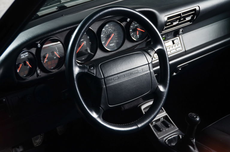 Porsche 964 Carrera 4 WTL