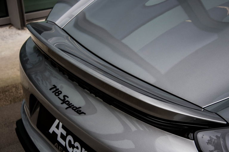 Porsche 718 Spyder