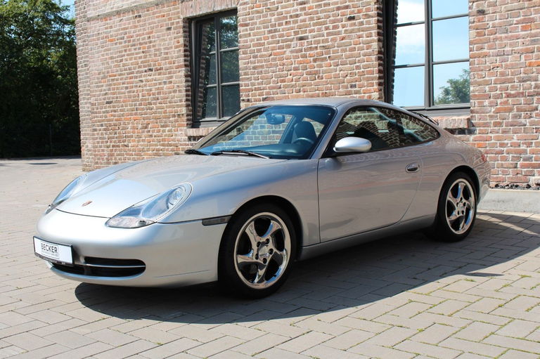 Porsche 996 Carrera