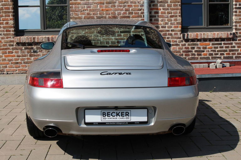Porsche 996 Carrera