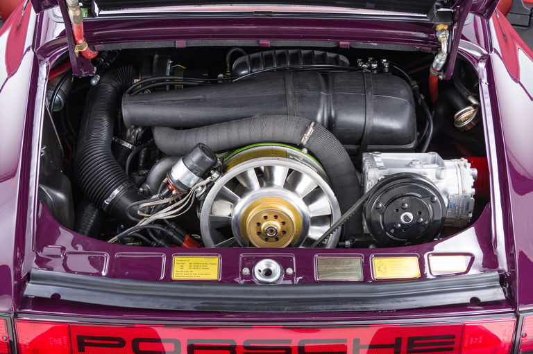 Porsche 911 Carrera (US)