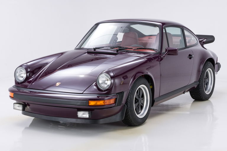 Porsche 911 Carrera (US)
