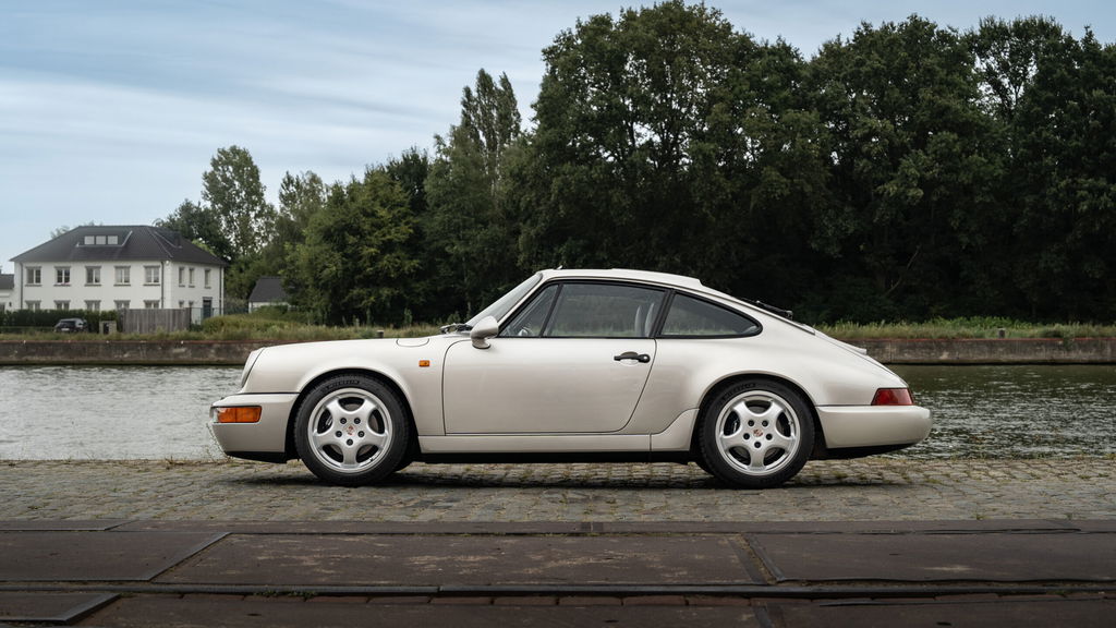 Porsche 964 Carrera 2