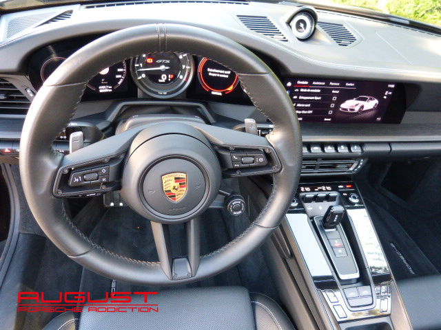 Porsche 992 Targa 4 GTS