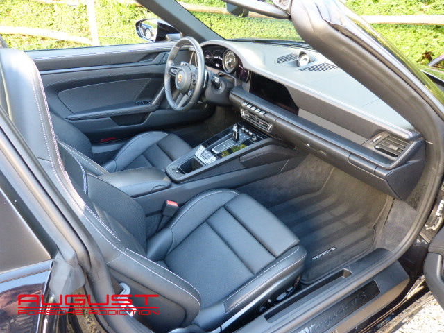 Porsche 992 Targa 4 GTS