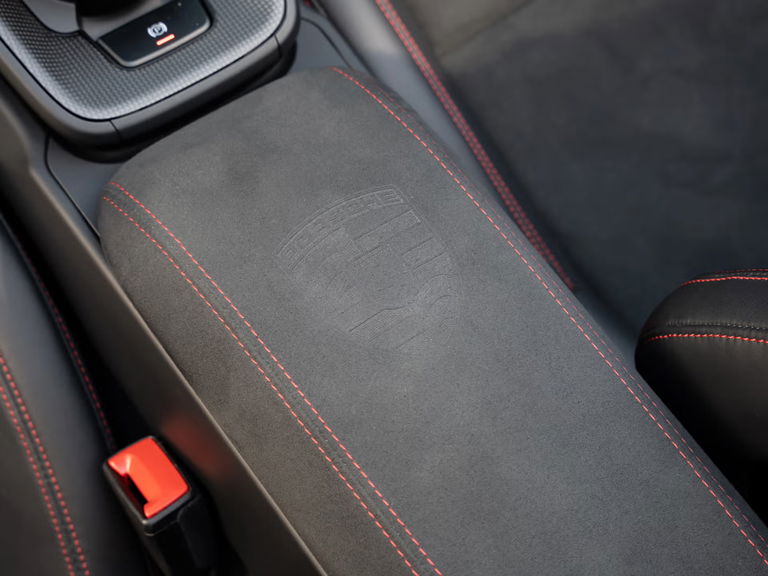 Porsche 992 Targa 4 GTS