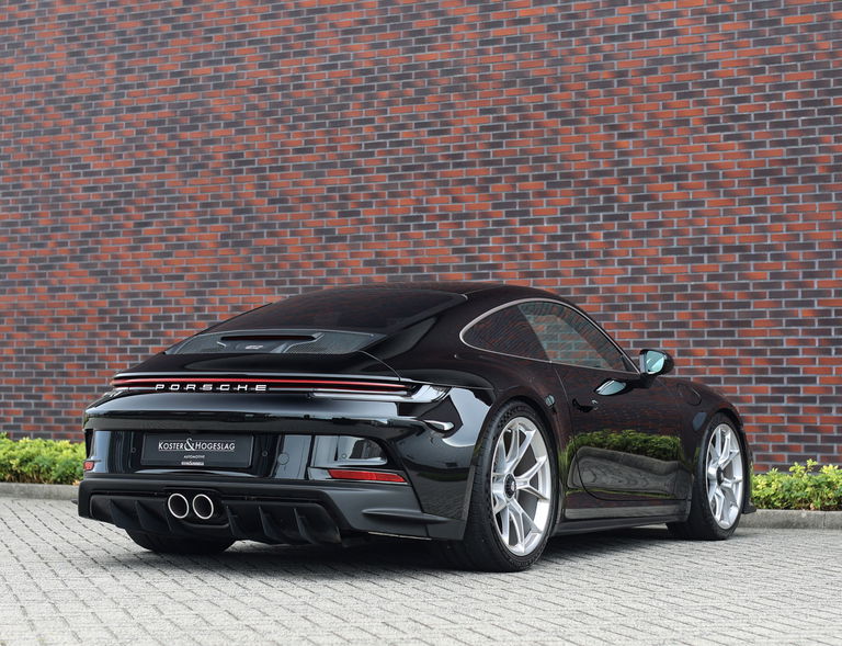 Porsche 992 GT3 Touring