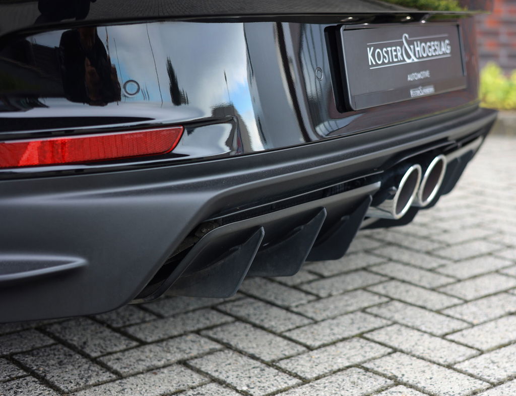 Porsche 992 GT3 Touring