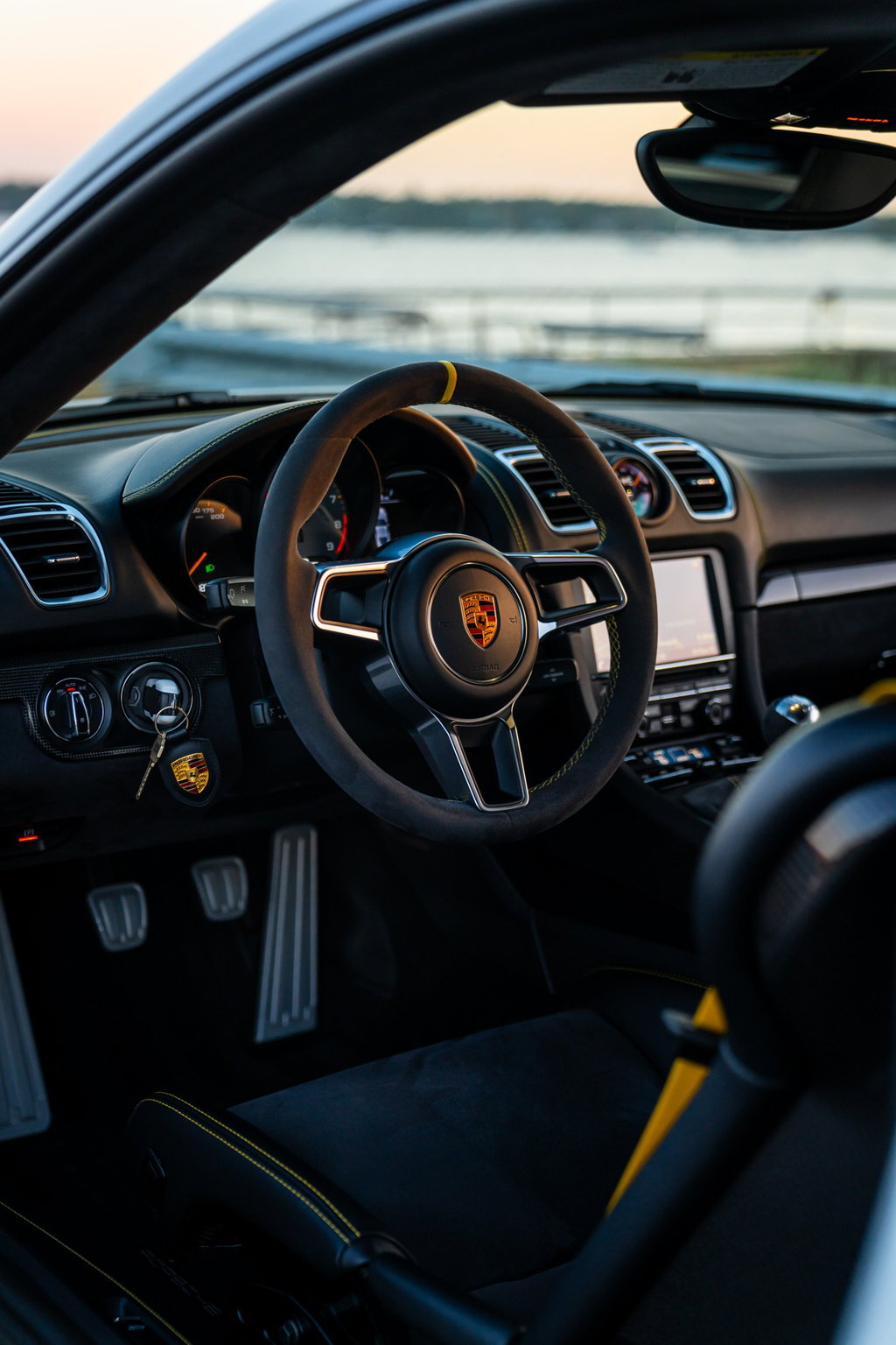 Porsche 981 Cayman GT4