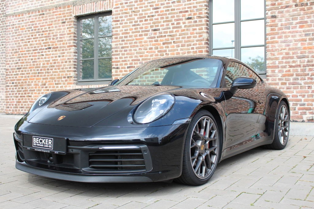 Porsche 992 Carrera S
