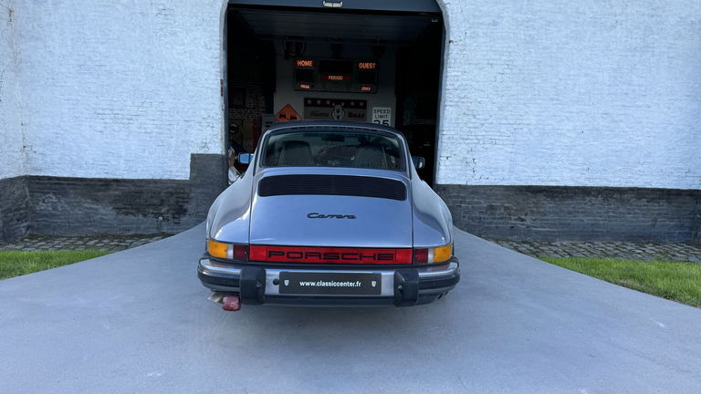 Porsche 911 Carrera 3.2