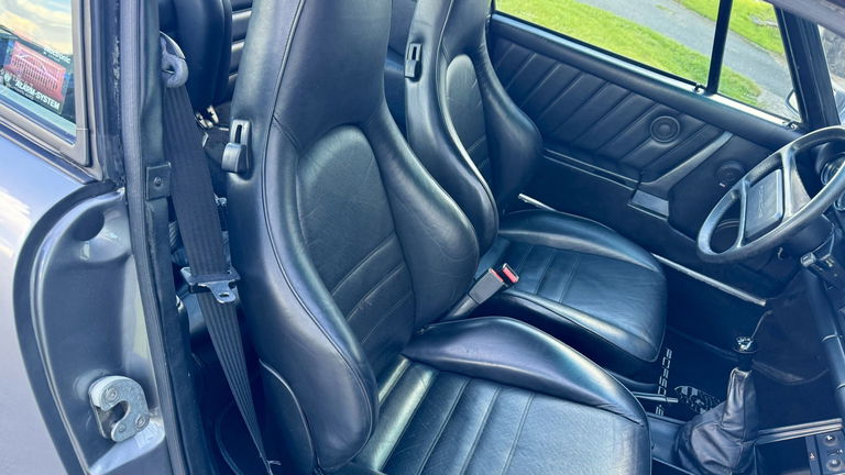 Porsche 911 Carrera 3.2