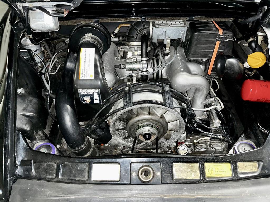 Porsche 911 Carrera 3.2