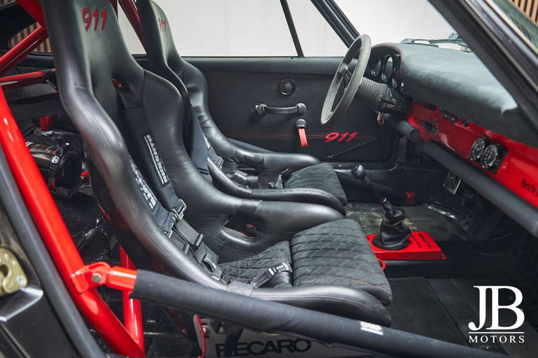 Porsche 911 Carrera 3.2