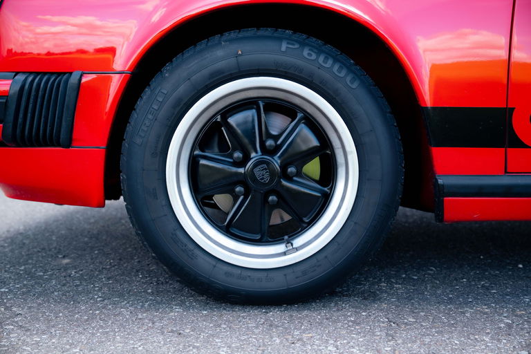 Porsche 911 Carrera 3,0