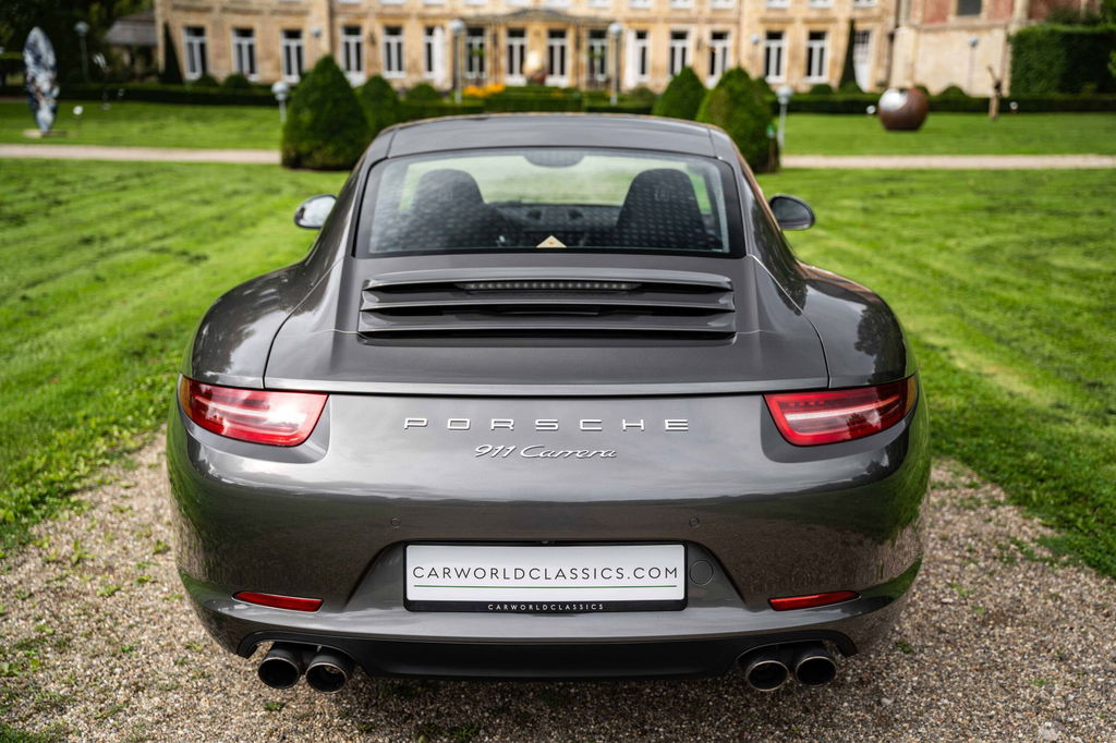 Porsche 991 Carrera