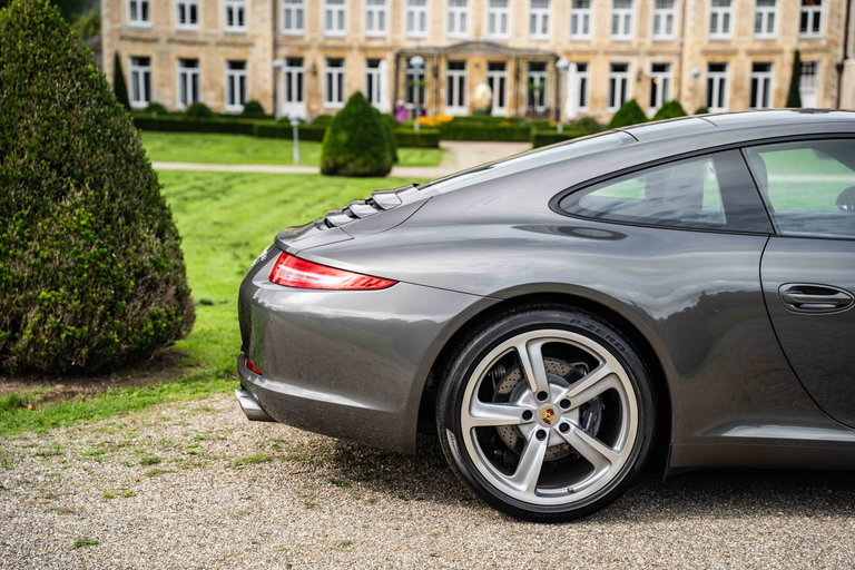 Porsche 991 Carrera