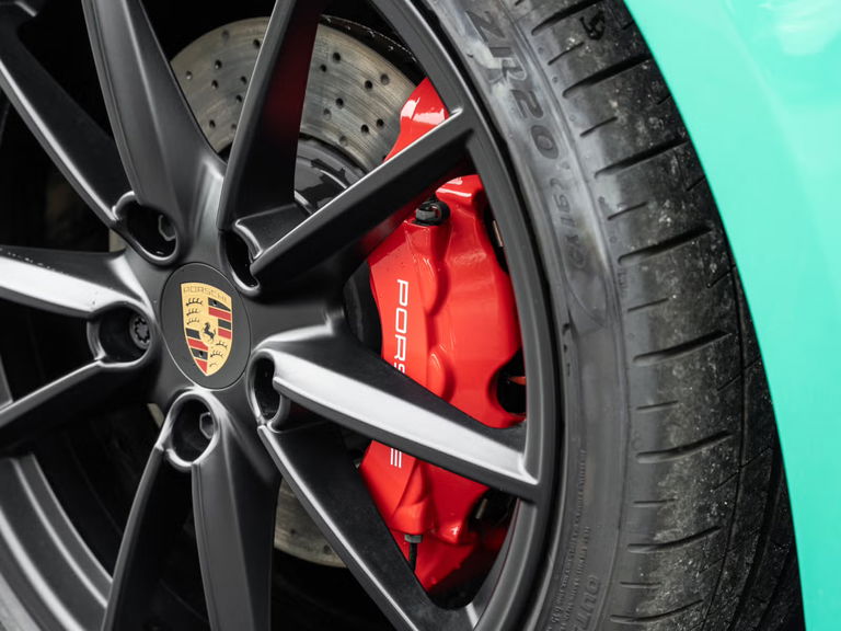 Porsche 992 Carrera 4S