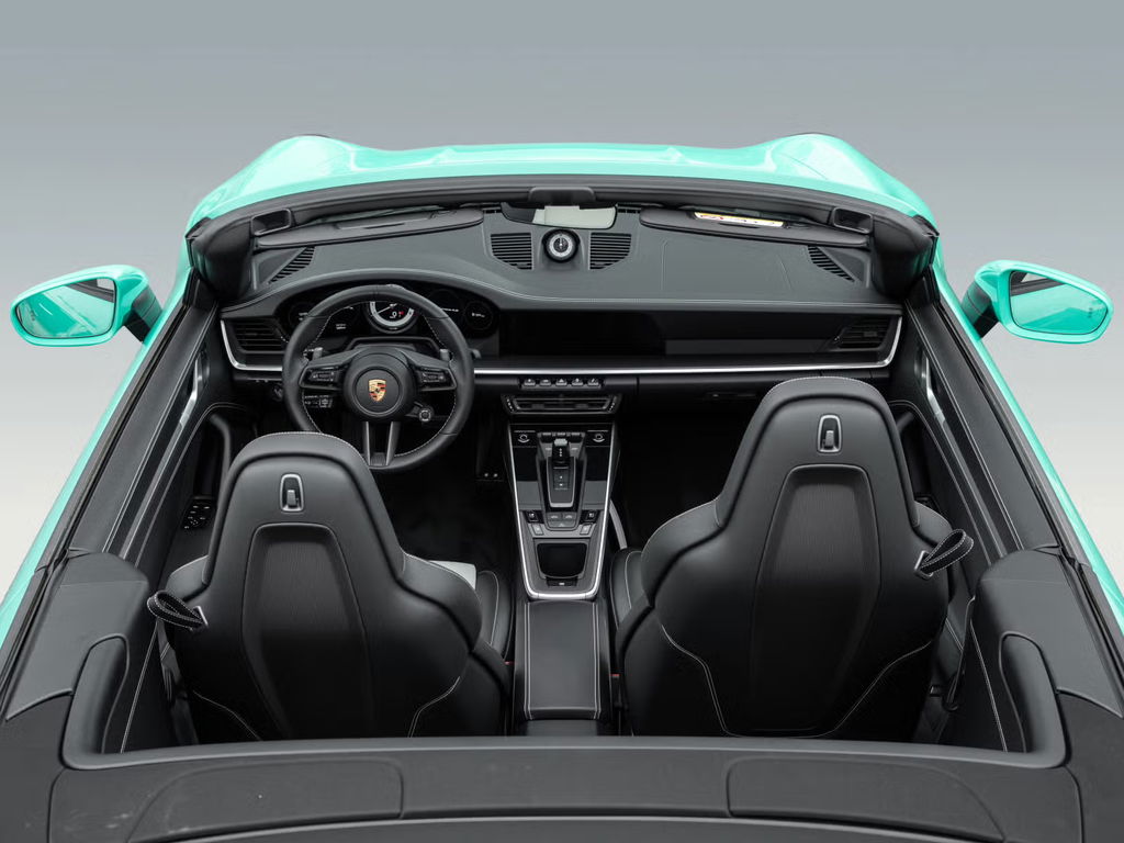 Porsche 992 Carrera 4S