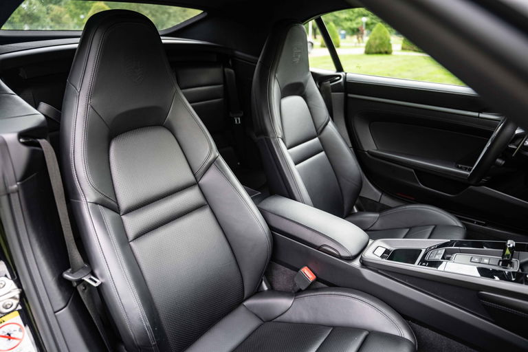 Porsche 992 Carrera S