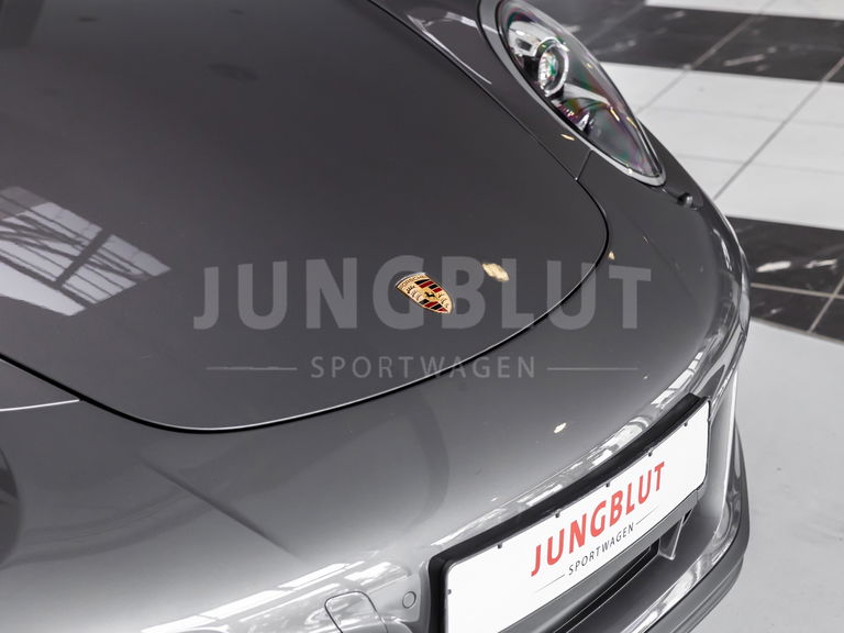 Porsche 991.2 Carrera GTS